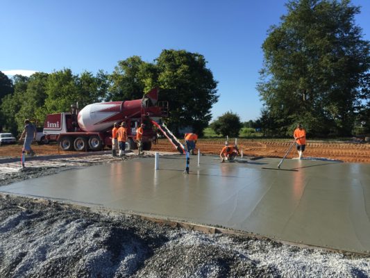 commercial concrete slab pour